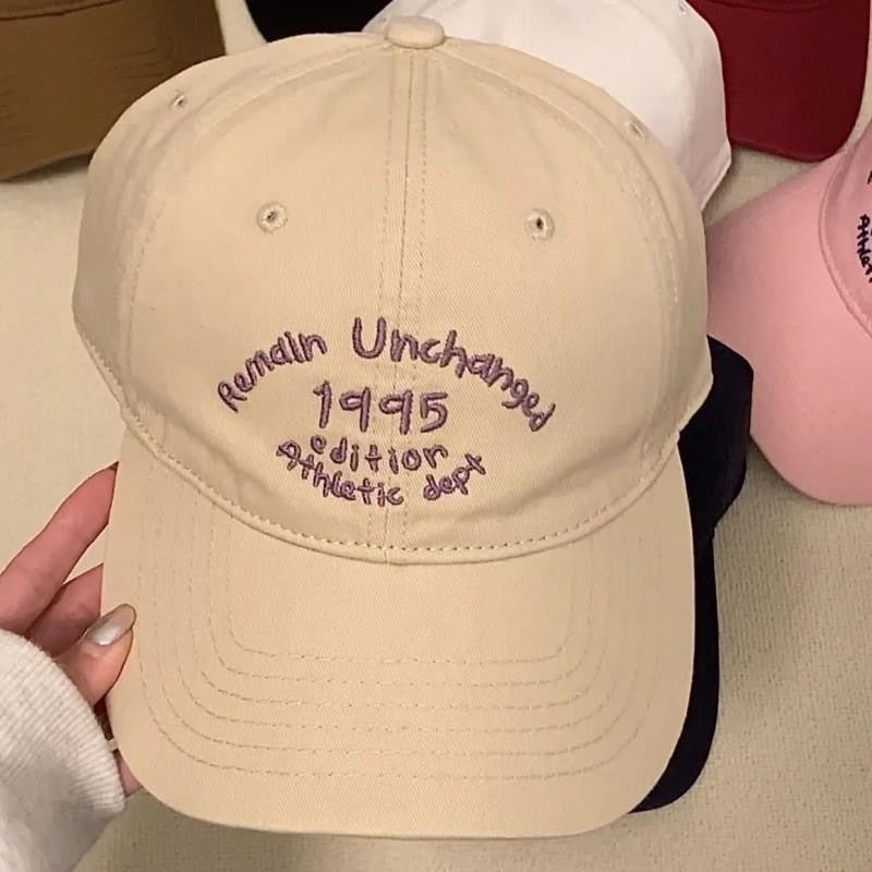 Wholesale Wide brim embroidered baseball cap for women